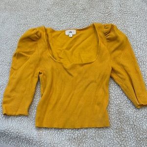 LPA small ribbed crop puff sleeve top